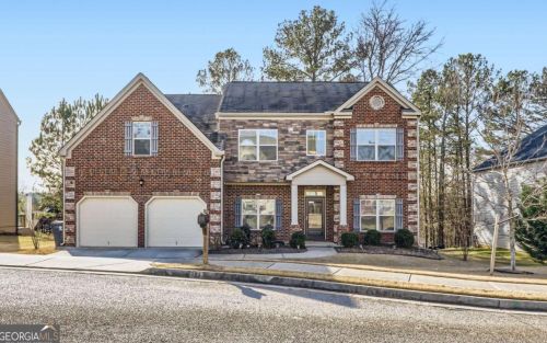 353 Lamont Ln, Hampton, GA 30228-3503