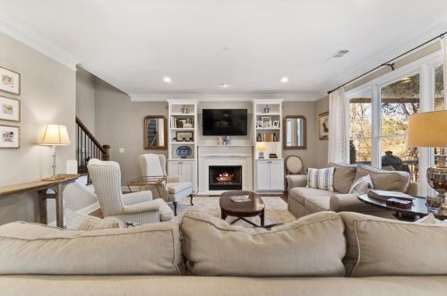 2181 Collins Ridge Dr, Atlanta GA  30318-1243 exterior