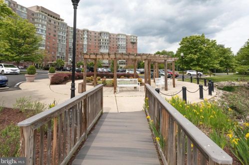 3330 Leisure World Blvd, Silver Spring MD 20906-5622 exterior