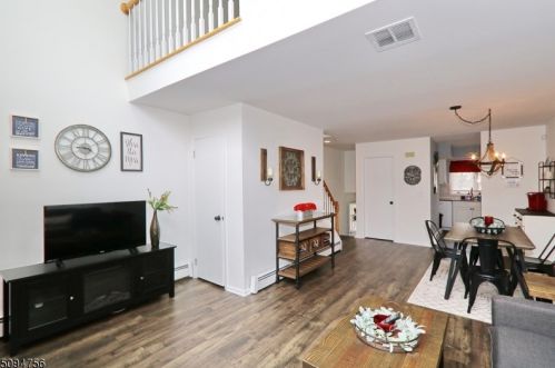 70 Highland Way, Dover NJ  07801-4617 exterior