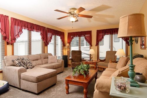 5541 Meissen Dr, Springfield OH  45502-8878 exterior