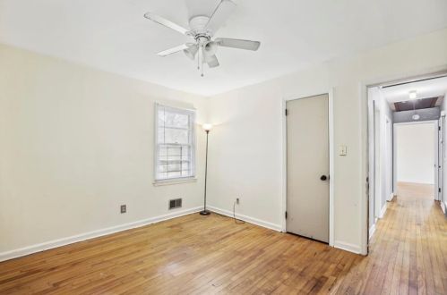 2900 Horse Shoe Dr, Atlanta GA  30316-4408 exterior