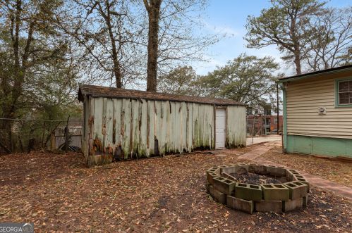 719 Hamilton Ave, Atlanta GA  30344-4144 exterior