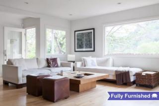 8139 Laurelmont Dr, Los Angeles CA  90046-1555 exterior