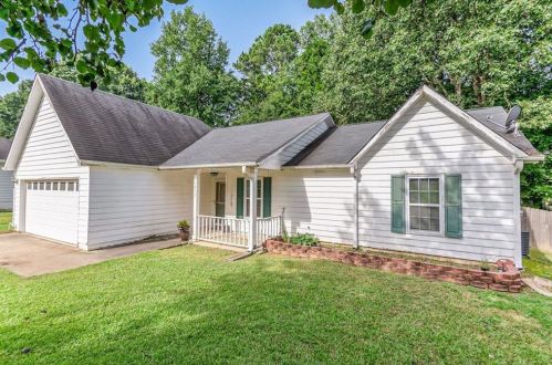 1415 Oak Knoll Dr, Conyers, GA 30012-4751