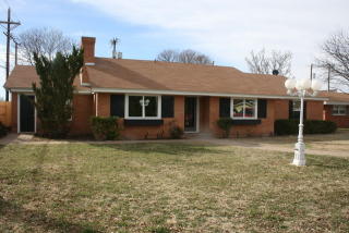 5201 9th St, Lubbock, TX 79416-4423