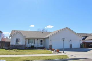 8416 Wembley Dr, Pasco, WA 99301-6622