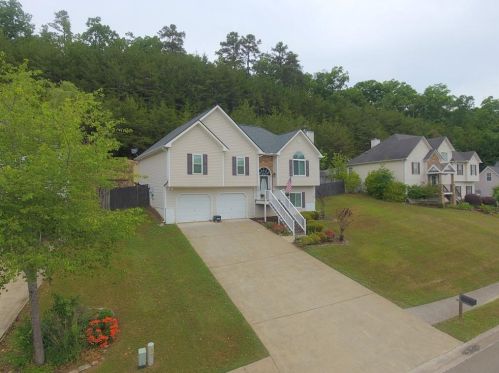 1064 Whispering Woods Dr, Holly Springs, GA 30114-2230
