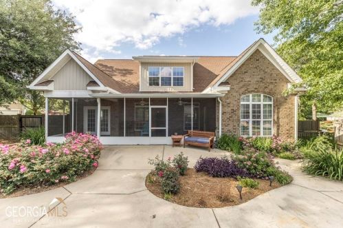 114 Vinings Place Dr, Warner Robins GA  31088-1503 exterior