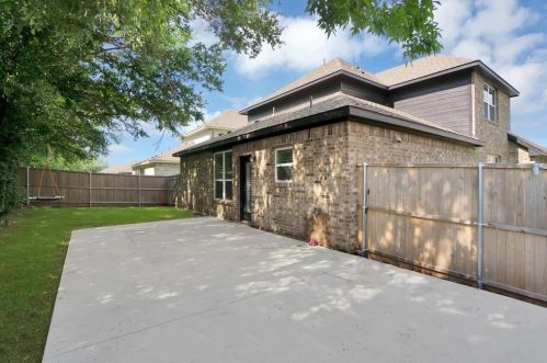 233 Teakwood Dr, Princeton TX exterior