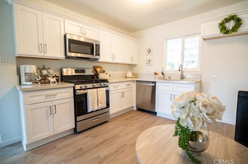 3635 Wallace St, Riverside CA  92509-4639 exterior