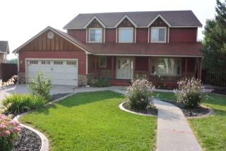 137 Golden Dr, Silt, CO 81652-8614