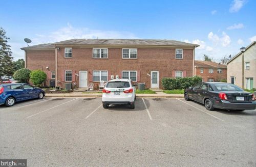 9544 Hagel Cir, Lorton, VA 22079-4302