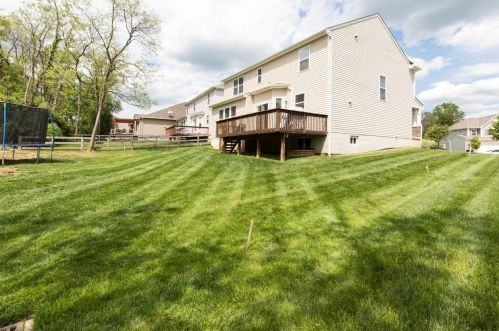 963 Burgess Ct, Cincinnati OH 45245-7022 exterior