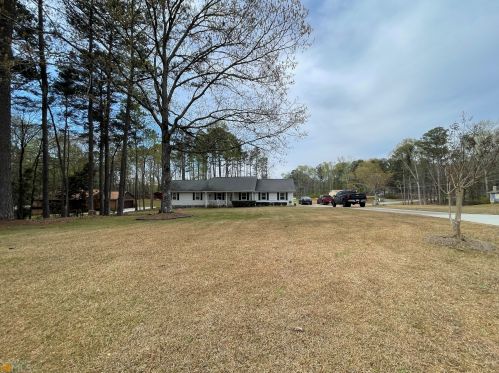 3572 Overland Trl, Ellenwood, GA 30294-3768