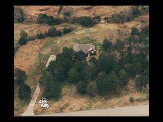 2296 Eastover Rd, Lebanon, TN 37090-9705