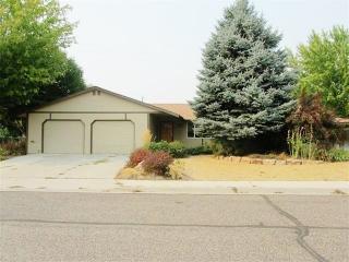 2071 3rd Ave, Ontario OR  97914-1948 exterior