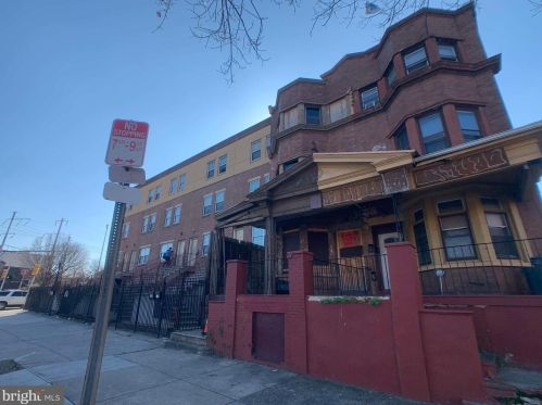 3010 Broad St, Philadelphia, PA 19132-2403