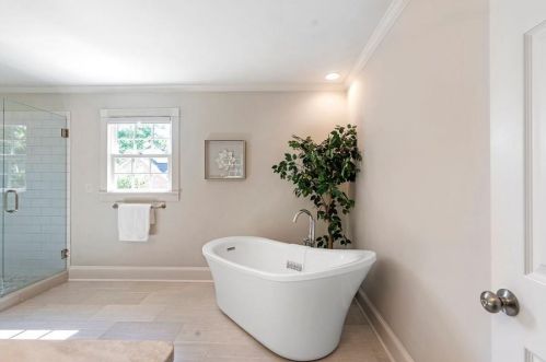 425 Breakwater Rdg, Atlanta GA  exterior