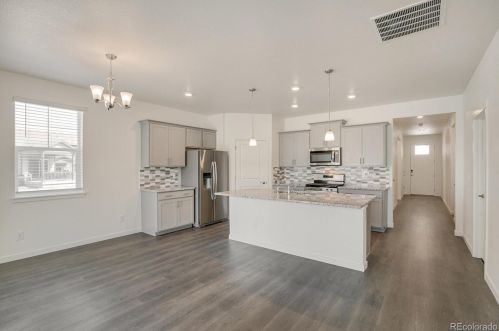 4642 Longs Peak St, Denver, CO 80601-4654