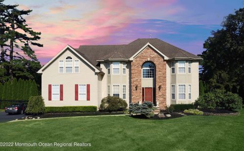 6 Siena Dr, Jackson Twp, NJ 08527-4568