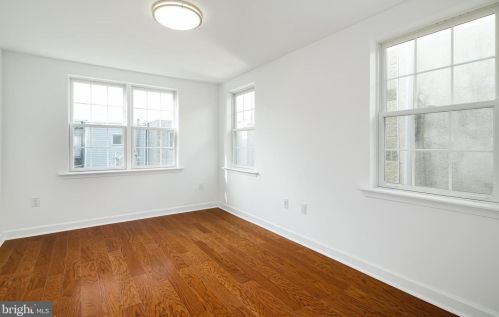 1828 12 St, Philadelphia PA 19147-4532 exterior