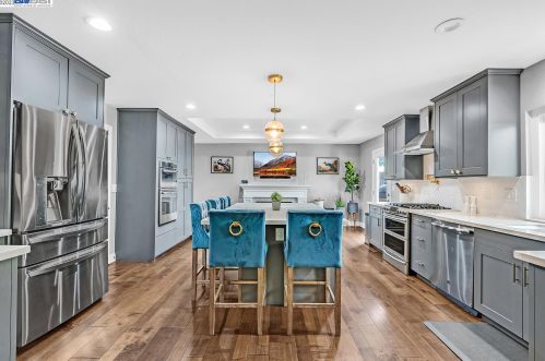 2550 Marsh Dr, San Ramon, CA 94583-2164