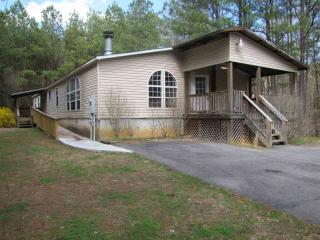 789 Carter Rd, Cleveland, TN 37323-8423
