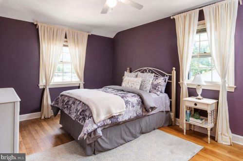 1517 Forest Glen Rd, Silver Spring MD 20910-1122 exterior