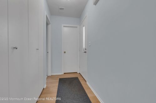 10 Elizabeth Ct, Tinton Falls NJ  07724-3045 exterior