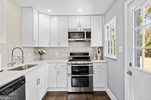 10803 Keller St, Silver Spring MD 20902-3741 exterior