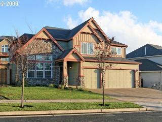 206 The Greens Ave, Newberg, OR 97132-7466