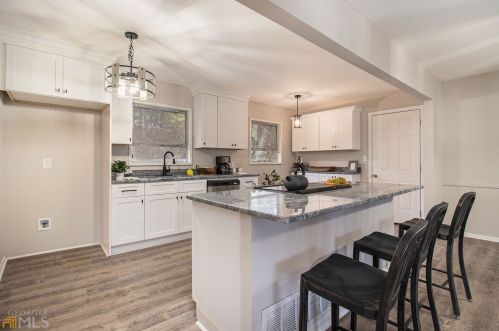 1903 Mcjenkin Dr, Atlanta GA  30345-3005 exterior