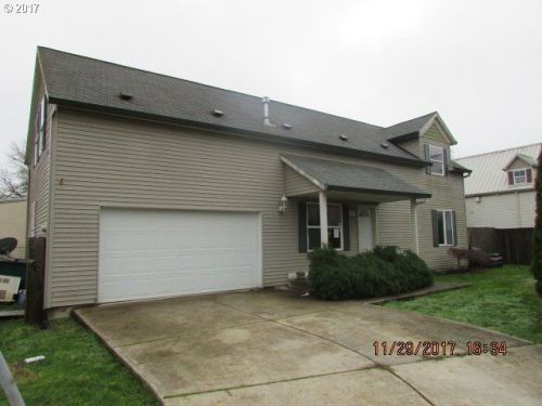 414 Evans St, Sheridan, OR 97378-1206