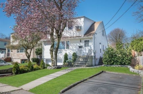 322 Broughton Ave, Bloomfield, NJ 07003-4204