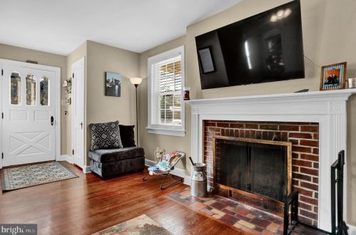 520 Haines Rd, York PA 17402-3505 exterior