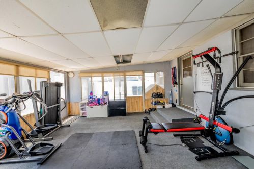5318 Rochester St, Riverside CA  92504-2136 exterior