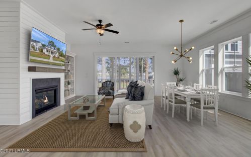 32 Pondhawk Rd, Bluffton, SC 29909-7056