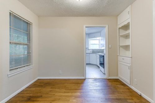 5912 Locke Ave, Fort Worth TX  76107-5514 exterior