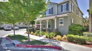 2528 Coldstream Way, Hayward, CA 94545-4769