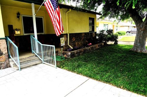 4638 Edgewood Pl, Riverside CA  92506-1027 exterior