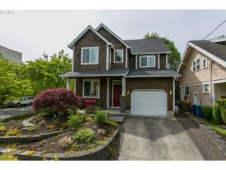 2834 Franklin St, Portland, OR 97202-2058