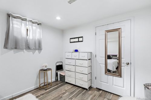 760 Evanston St, Aurora CO 80012-5718 exterior