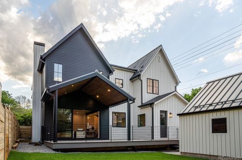8 Grape St, Denver, CO 80246-1157