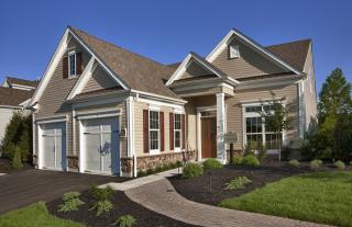 9 Chatsworth Ln, Wall Township, NJ 07727-4328