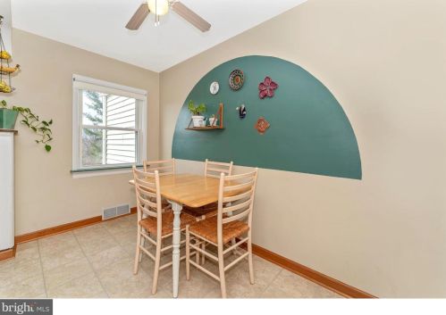 6819 Vale Summit Ln, Middletown MD  21769-6637 exterior