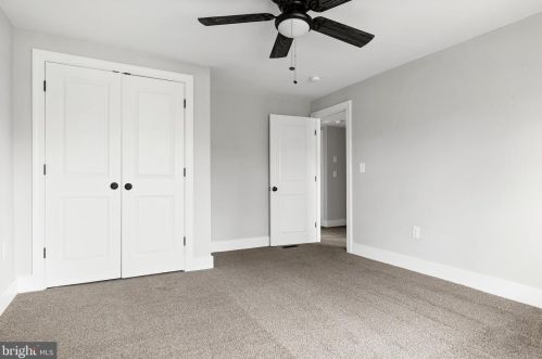 9 Ogden Ave, Camden NJ  08108-2016 exterior