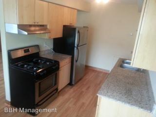 5743 Glenwood Ave, Minneapolis MN  55422-5044 exterior