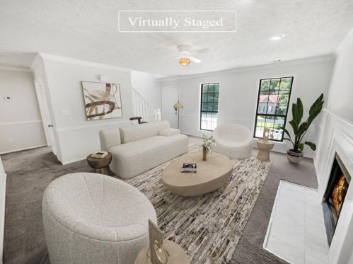 1001 Pine Ridge Dr, Stone Mountain, GA 30087-4656