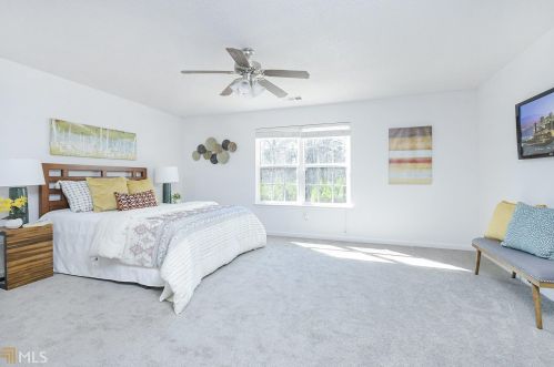 5274 Hanover St, Atlanta GA  30349-5278 exterior